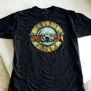 Guns & Rose's black band t shirt XL band rock